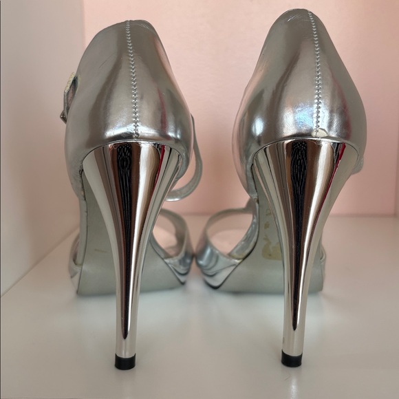 NWOB Jessica Simpson Elegant Silver High Heels in size 8B / 38 - Picture 2 of 13